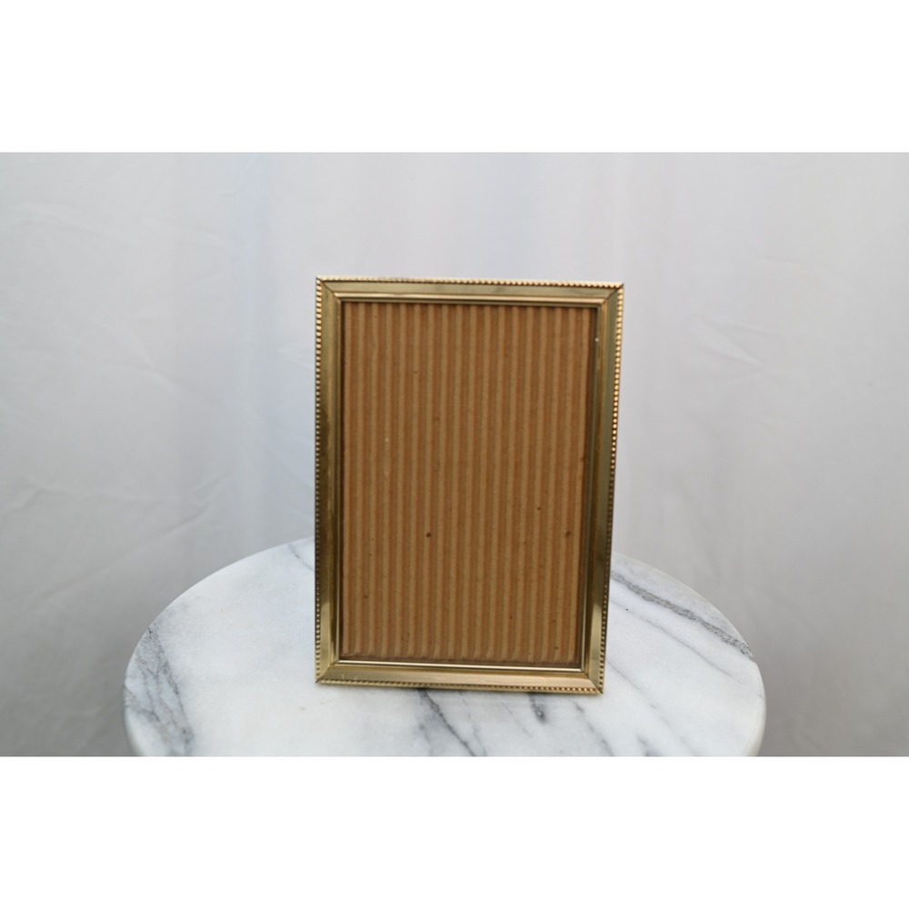 Intercraft Gold Metal 5x7 Picture Frame Tabletop Beaded Border Vintage